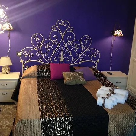Bed & Breakfast Giardini Di Marzo 3*